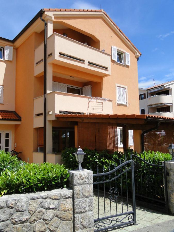 Vito & Rocco Apartment Малинска Номер фото